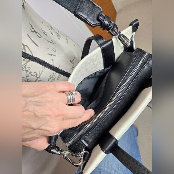 NWT CALVIN KLEIN Womens Off White Grey and Black Handbag with Crossbody Strap - Picture 11 of 14